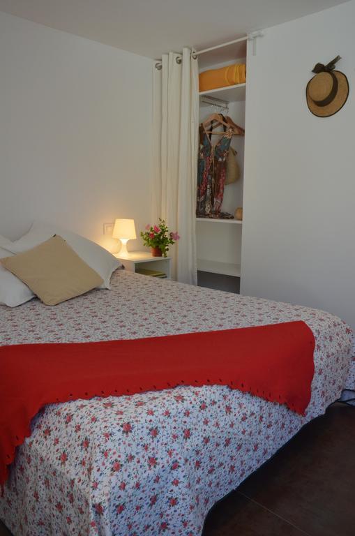 Apartment Rovellada Platja コレラ 部屋 写真